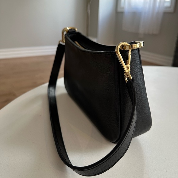 Black Genuine Leather Baguette Bag - Picture 5 of 9